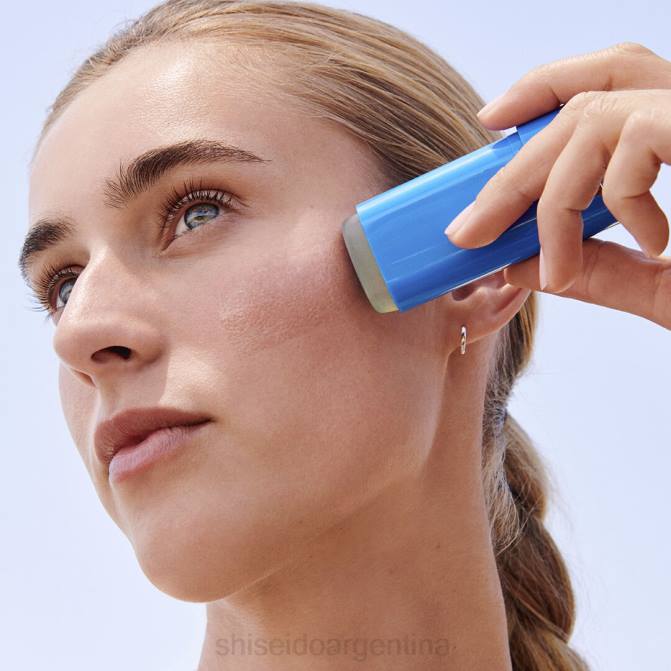 Shiseido protector solar en barra transparente spf 50+ R8DB90 protector solar